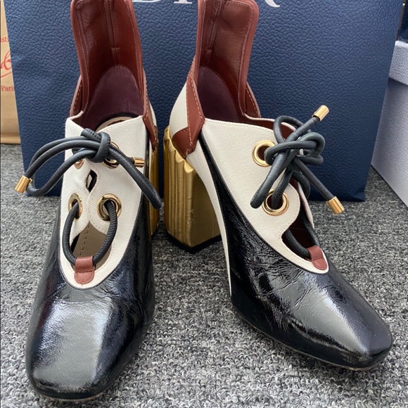 Dior Tricolour Patent Leather & Canvas Lace - Picture 2 of 7